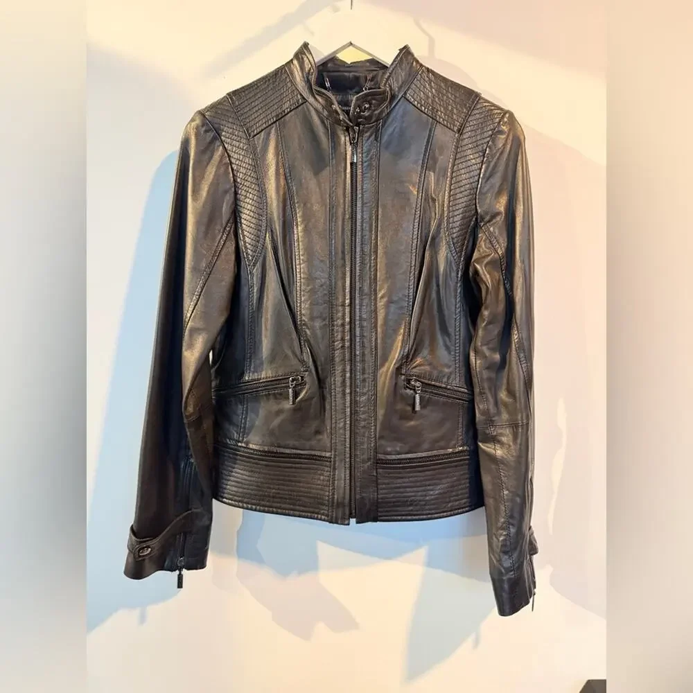 Bernardo Black 100% Leather Motorcycle Jacket - Size Small (4-6)